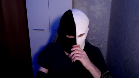 Snapshot of zaki_xx chatting on January 31, 10:41 pm zaki online show from January 31, 10:41 pm