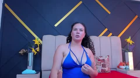 ZamanthaJones online show from February 11, 7:30 pm