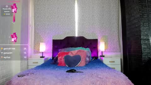 Zamara Kleii online show from September 28, 4:45 pm