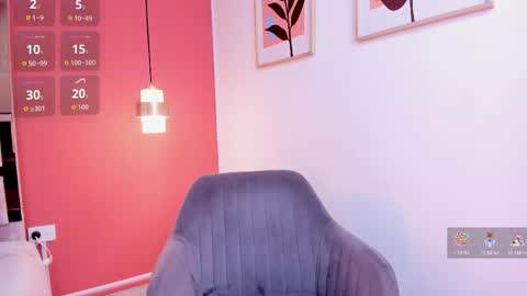 Snapshot of zamira_taylor chatting on May 15, 11:34 pm zamira_taylor online show from May 15, 11:34 pm
