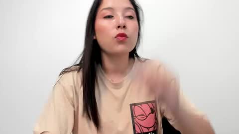 Snapshot of zammii69 chatting on November 1, 8:11 pm zammii69 online show from November 1, 8:11 pm