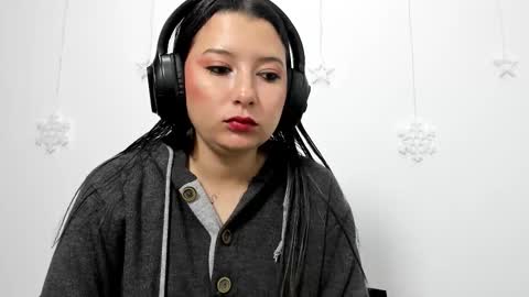 Snapshot of zammii69 chatting on January 18, 2:10 pm zammii69 online show from January 18, 2:10 pm