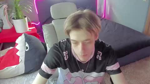 Kel online show from March 20, 8:52 am