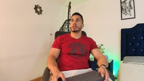 Snapshot of zanemaverick chatting on September 19, 12:06 pm zanemaverick online show from September 19, 12:06 pm