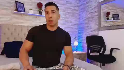 Snapshot of zanemaverick chatting on October 28, 11:47 am zanemaverick online show from October 28, 11:47 am