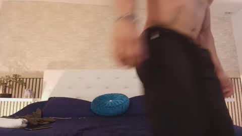 Snapshot of zanemaverick chatting on October 31, 12:22 am zanemaverick online show from October 31, 12:22 am