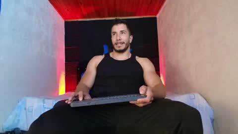 Snapshot of zanemaverick chatting on April 27, 12:47 pm zanemaverick online show from April 27, 12:47 pm
