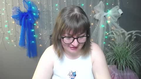 zannadreil online show from November 15, 7:10 pm