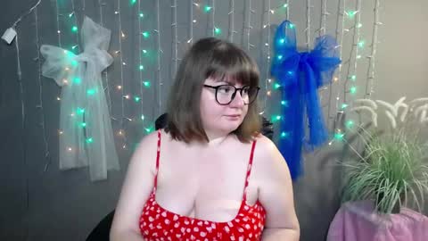 zannadreil online show from November 23, 7:13 pm