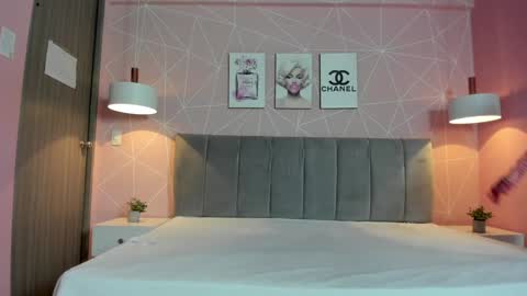 Zara Sweet  online show from January 3, 12:41 pm