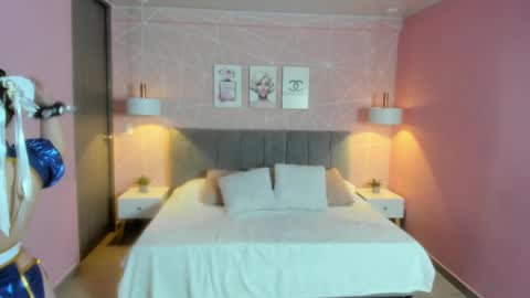 Snapshot of zara__sweet chatting on May 9, 4:01 pm Zara Sweet online show from May 9, 4:01 pm
