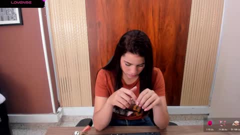 Snapshot of zara_andersson chatting on October 21, 1:01 pm Zara online show from October 21, 1:01 pm