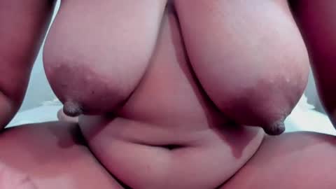 Snapshot of zara_lopez chatting on April 14, 7:31 pm zara lopez online show from April 14, 7:31 pm
