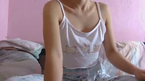 Snapshot of zara_play chatting on February 18, 3:53 am Zara3 online show from February 18, 3:53 am