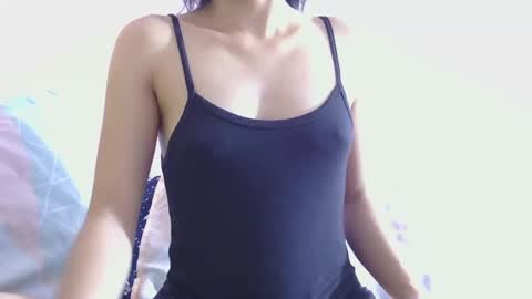 Snapshot of zara_play chatting on February 25, 8:25 am Zara3 online show from February 25, 8:25 am