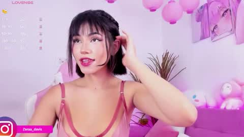 Snapshot of zaradaviss chatting on March 15, 11:00 pm Zara online show from March 15, 11:00 pm