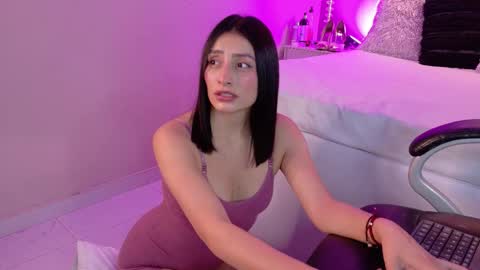 Zara Gold online show from October 9, 11:25 pm