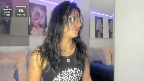 Zarah online show from May 4, 7:43 pm