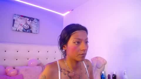 Zarah online show from May 15, 6:04 pm