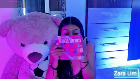 Zara Lim  online show from February 3, 6:46 pm