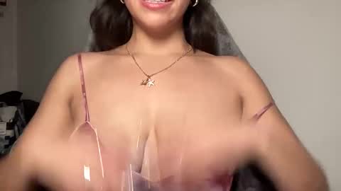 zarayaa_v online show from January 10, 1:13 pm