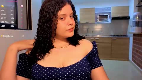 ZARAY CLOVER online show from October 26, 1:55 am