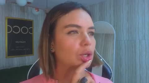 Isabella online show from January 8, 2:41 pm