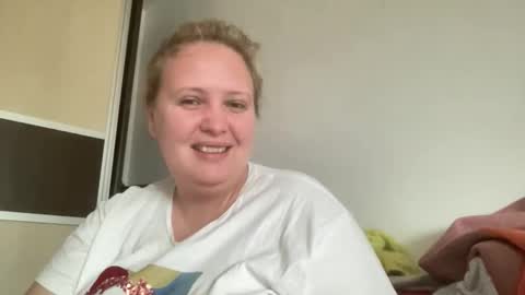 zarina online show from February 5, 9:14 am