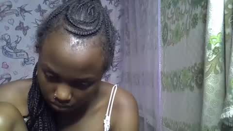 Snapshot of zarinamarlin chatting on May 3, 9:59 am zarinamarlin online show from May 3, 9:59 am