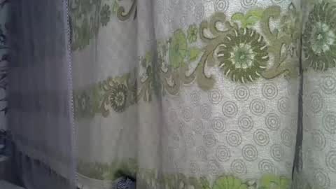 Snapshot of zarinamarlin chatting on May 11, 8:20 am zarinamarlin online show from May 11, 8:20 am