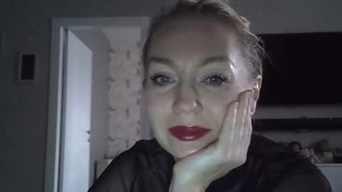 Zarina Swift online show from November 1, 10:06 am