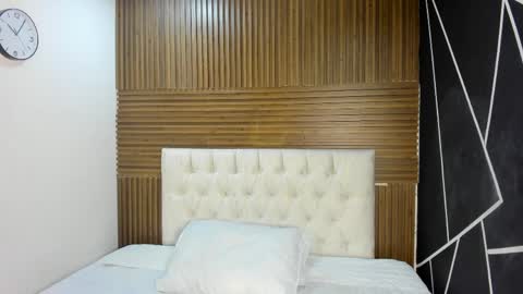 Snapshot of zarinawynne chatting on March 25, 1:39 pm Zarina Waynne online show from March 25, 1:39 pm