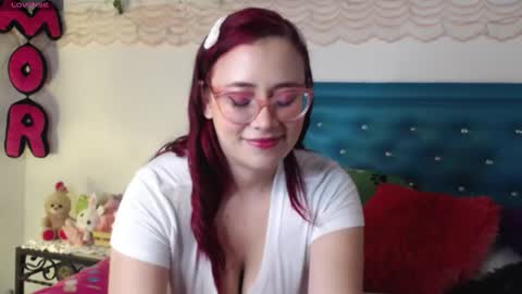 Snapshot of zarquita99 chatting on December 5, 12:08 am susan online show from December 5, 12:08 am
