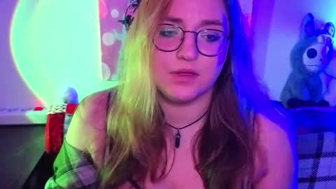 Snapshot of zayarush chatting on March 6, 7:21 pm zayarush online show from March 6, 7:21 pm