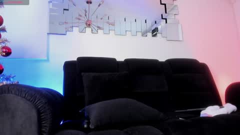  Zayda  online show from December 24, 9:22 pm