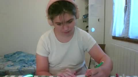 zazbella online show from March 1, 7:21 am