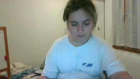 zazbella online show from April 2, 8:28 pm