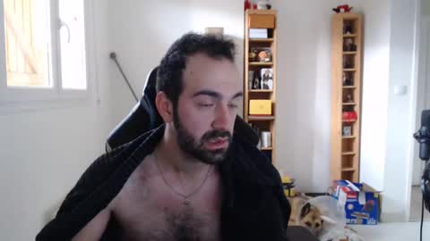 Grizzly Bear online show from January 9, 9:06 am