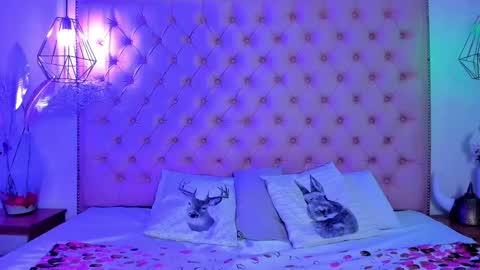 Karolyne online show from March 23, 3:05 pm