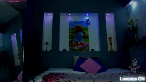 Karolyne online show from May 15, 12:01 pm