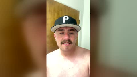 Snapshot of zeek805 chatting on February 16, 5:25 am zeek805 online show from February 16, 5:25 am