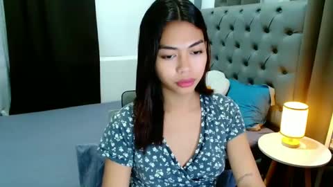 Snapshot of zeethefucker69 chatting on December 9, 2:39 pm Zo online show from December 9, 2:39 pm