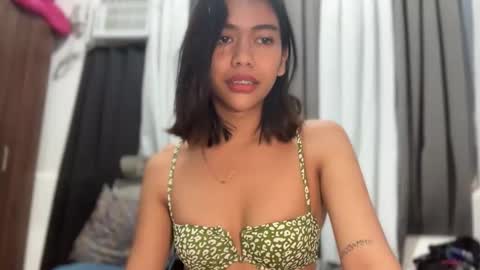 Snapshot of zeethefucker69 chatting on September 14, 8:24 am Zo online show from September 14, 8:24 am