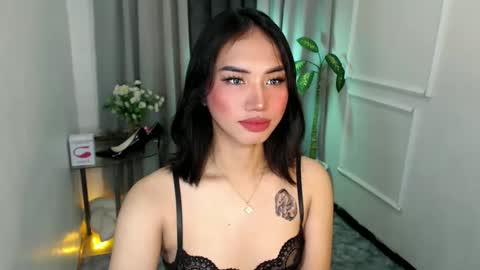 zelainalovetocum online show from February 28, 11:25 am