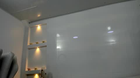 Zenda Evans online show from February 2, 3:38 am