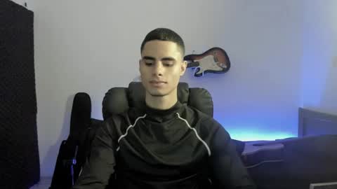 zenzhu online show from March 3, 12:00 pm