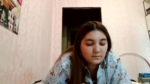 zeniabrossoit online show from May 7, 11:37 am
