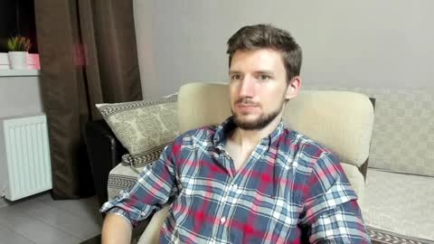 Andrew online show from December 2, 2:09 am