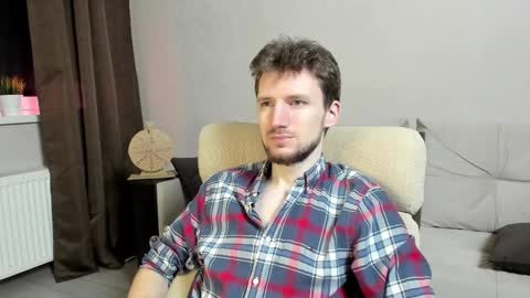 Andrew online show from November 10, 4:44 am