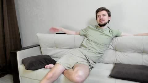 Andrew online show from May 19, 1:56 am